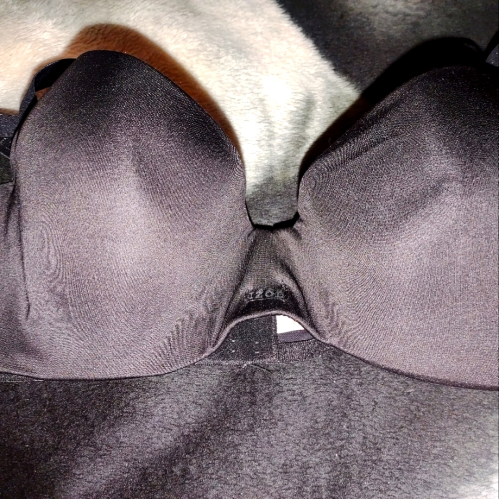 Izod 38D Black Bra
